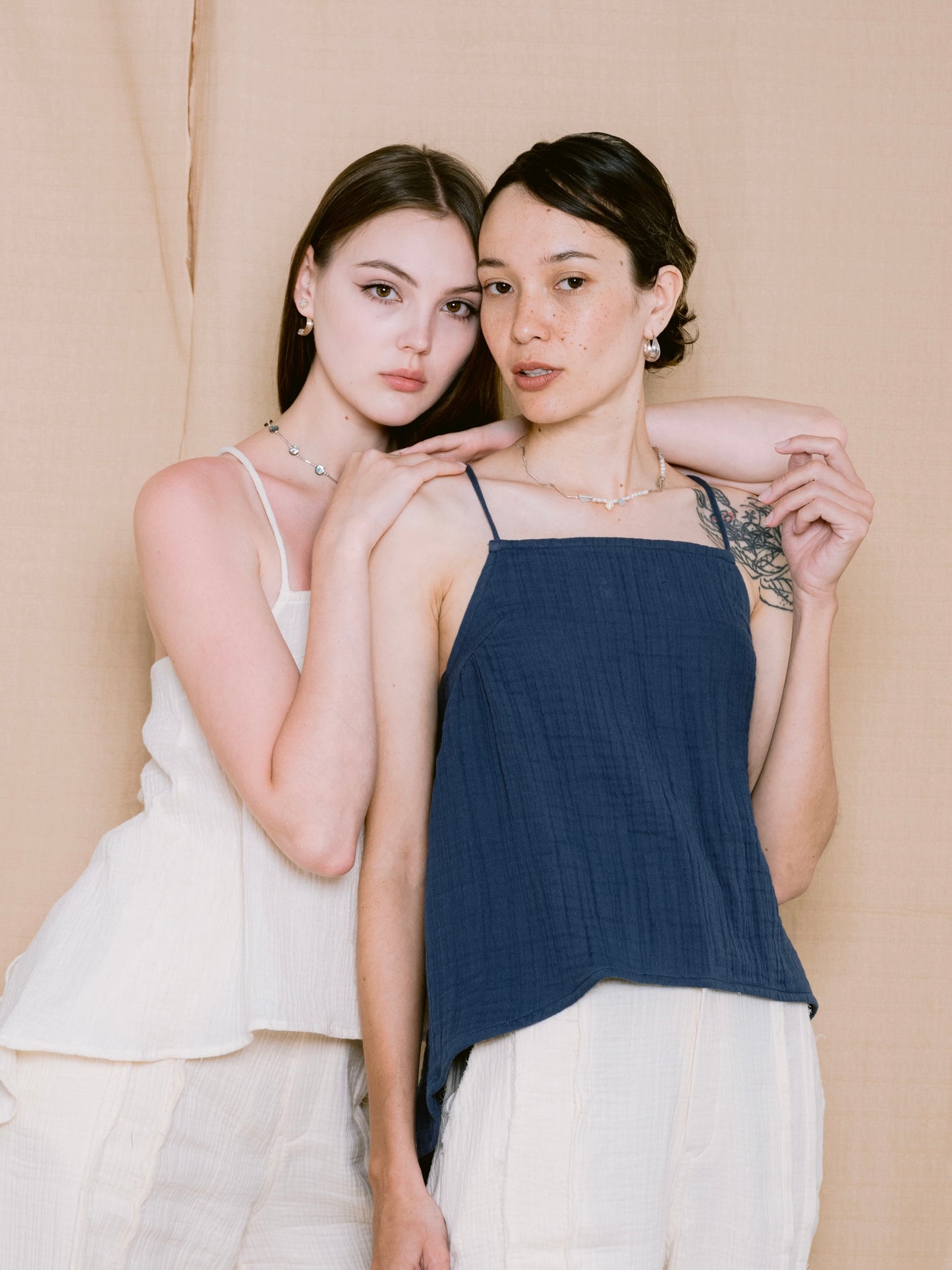 Palit Butterfly camisole (Navy blue)