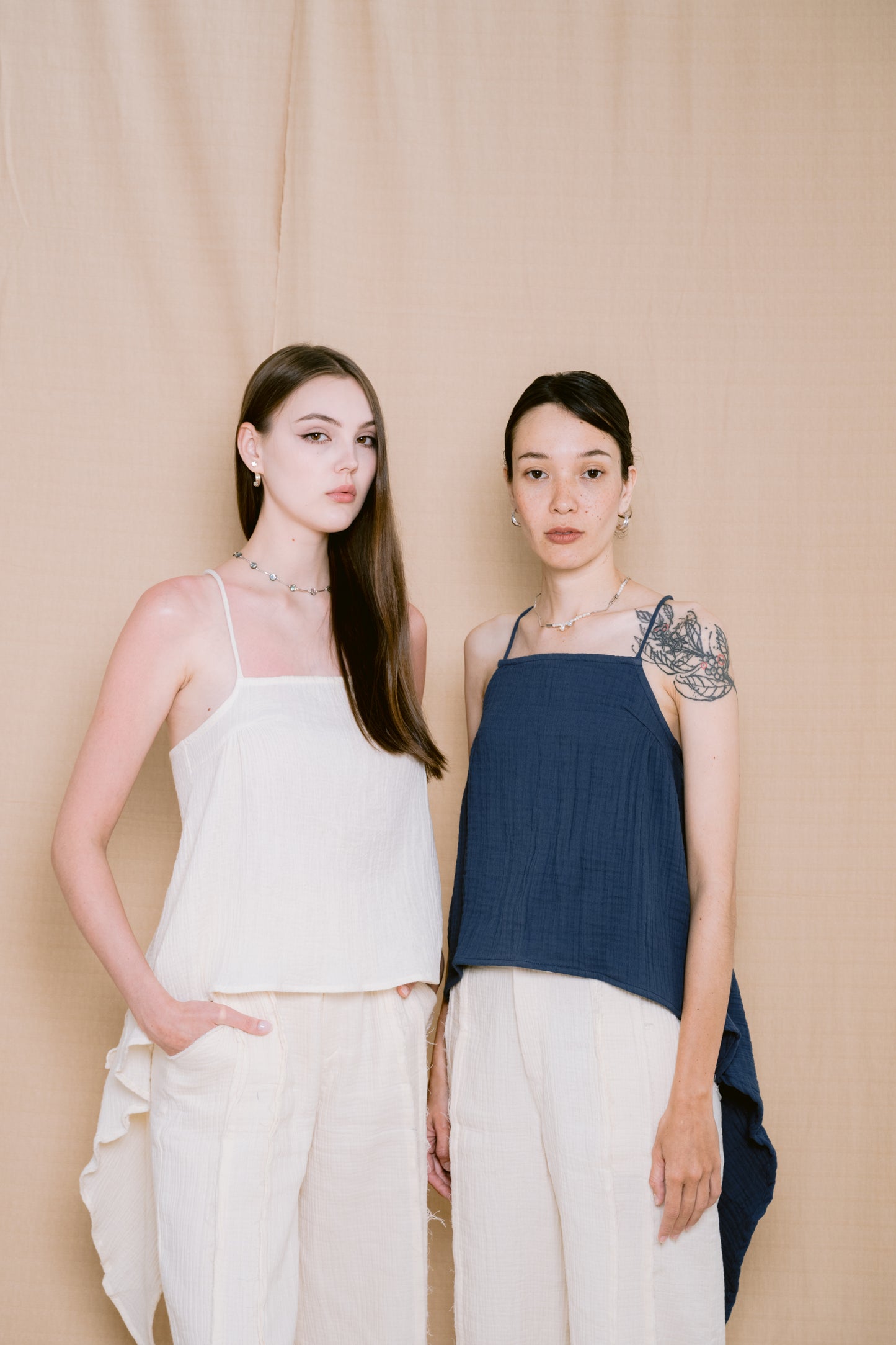 Palit Butterfly camisole (Navy blue)