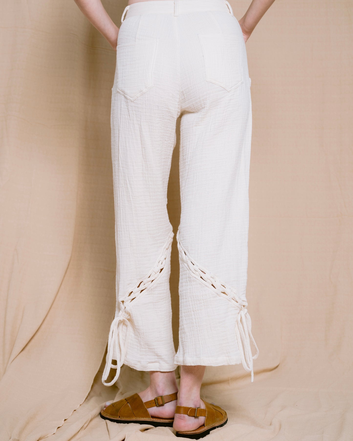 Palit Camillia pants (White)