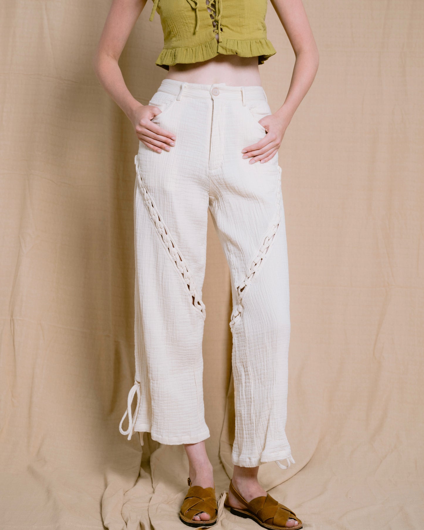 Palit Camillia pants (White)
