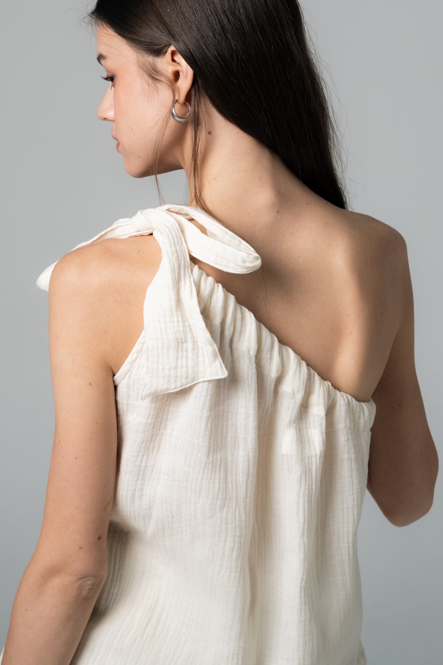 Palit Butter one shoulder