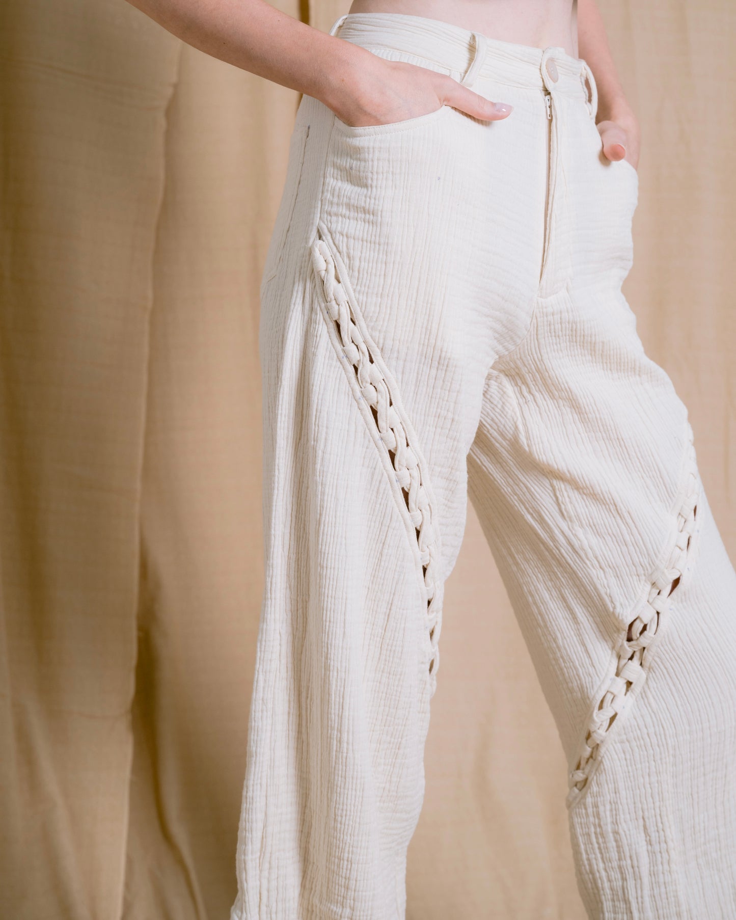 Palit Camillia pants (White)