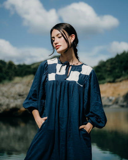 Palit Merlin dress (Navy blue-White)