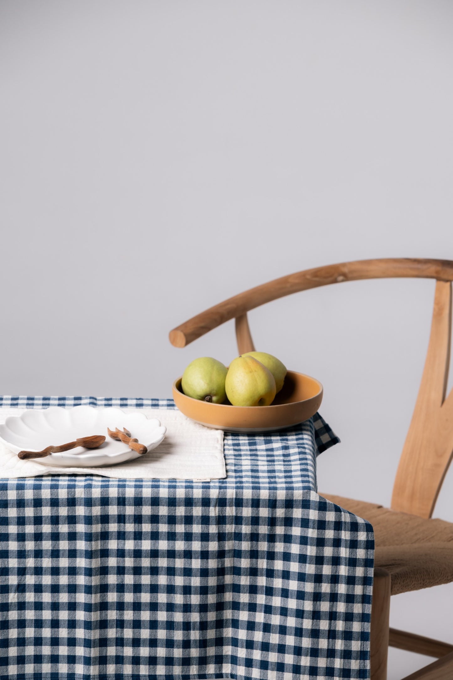 Palit Placemat (Ivory)