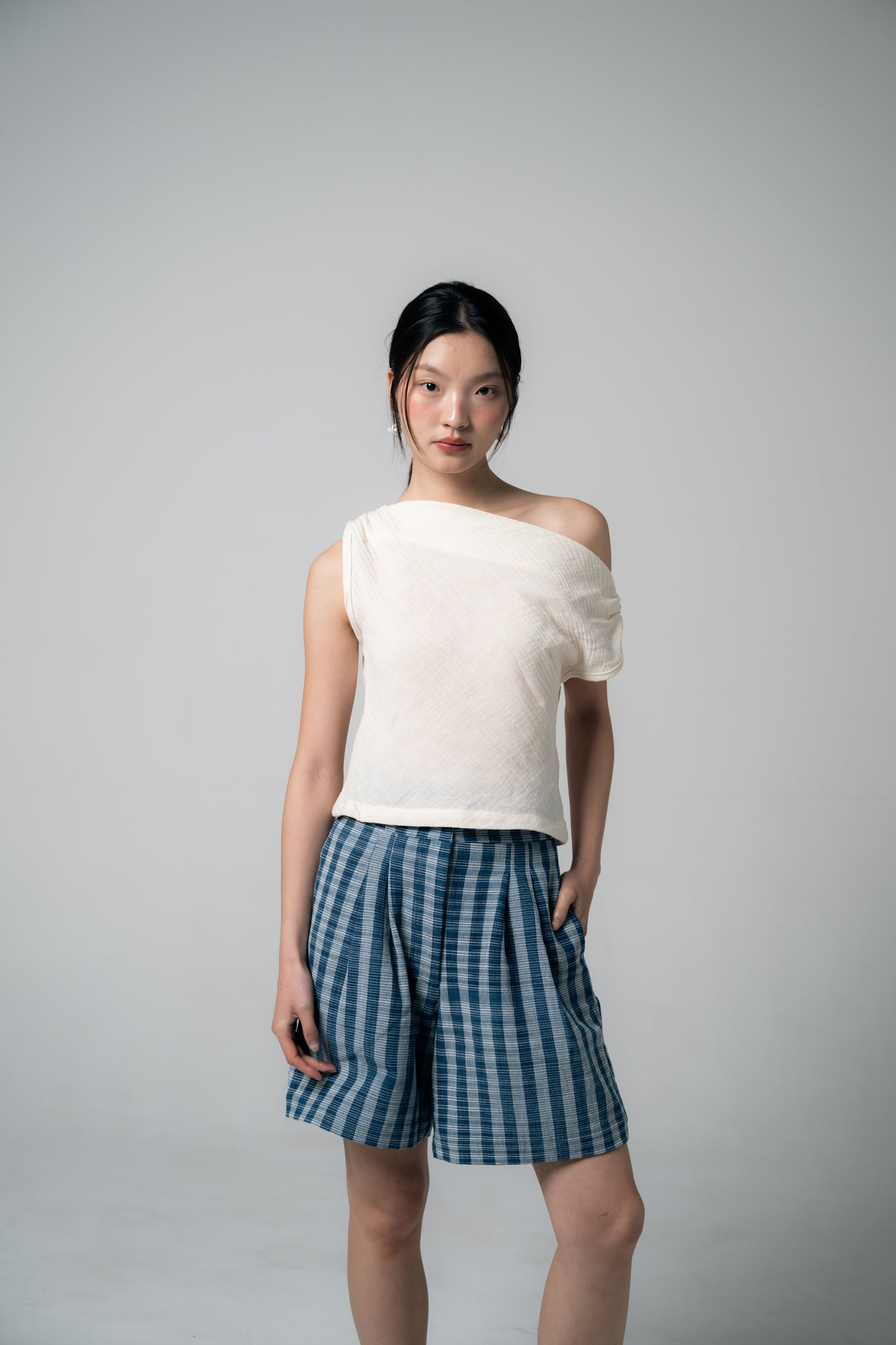 Palit Amie top open shoulder (Ivory)