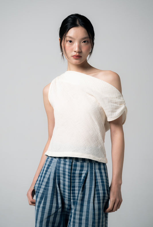 Palit Amie top open shoulder (Ivory)